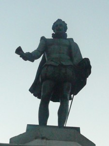 estatua de Cervantes